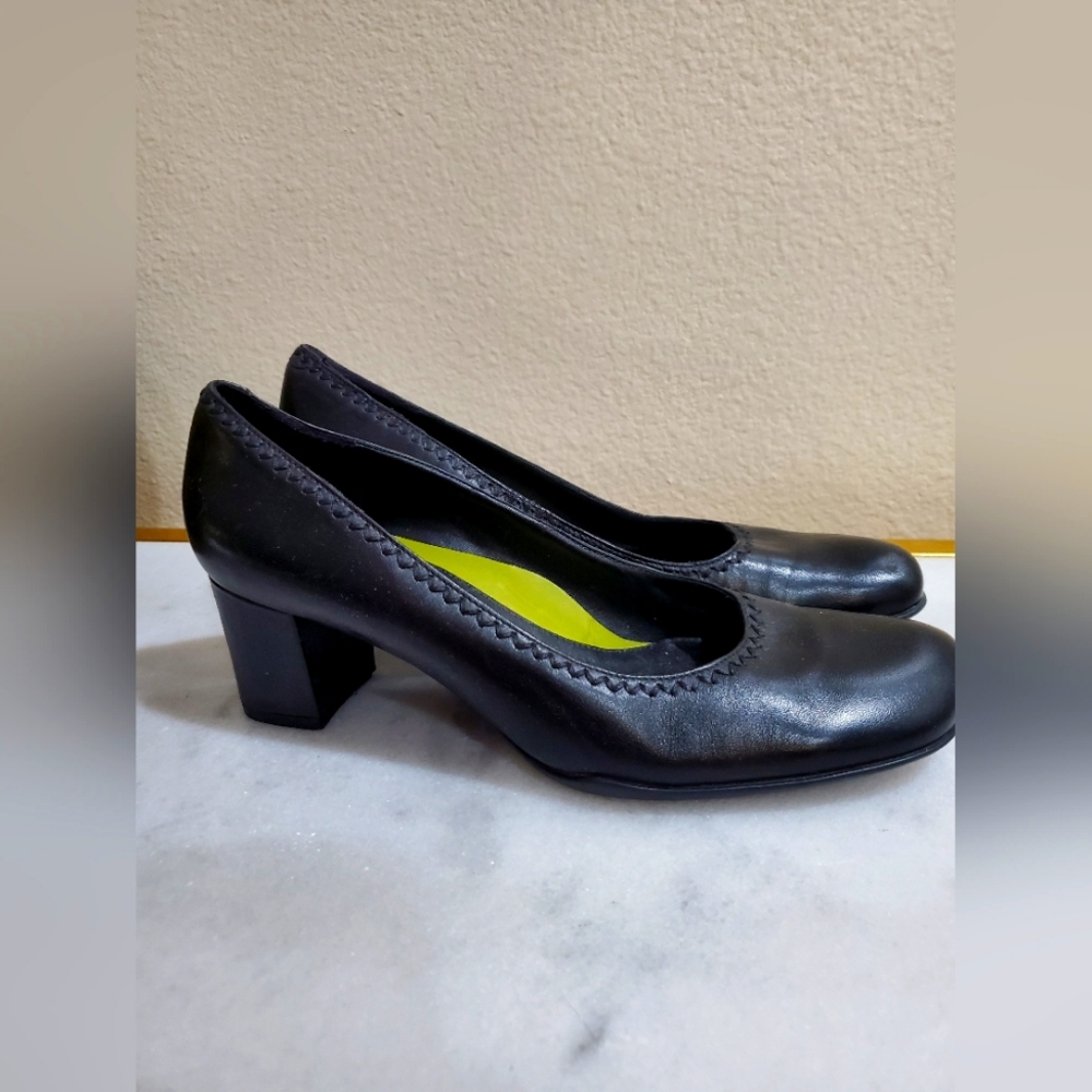 Ecco Black Leather Heels Womens 41